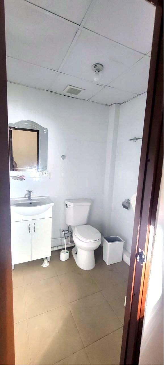 Oficina privada del local comercial