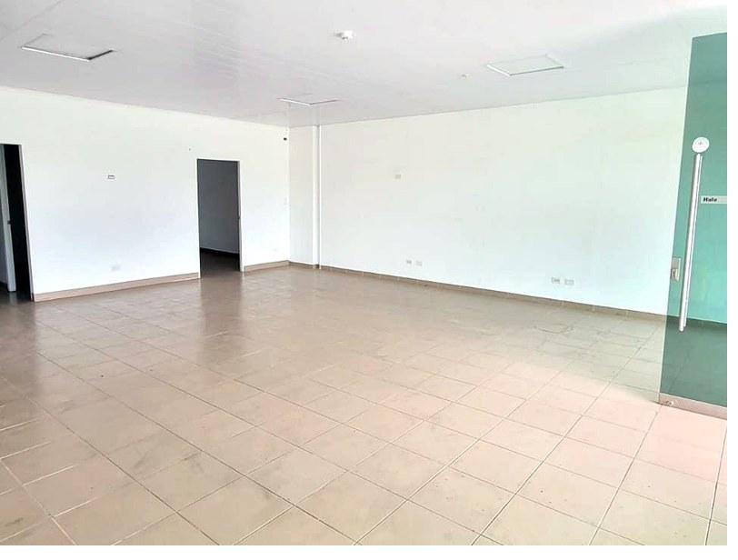 Local Comercial Condado del Rey
